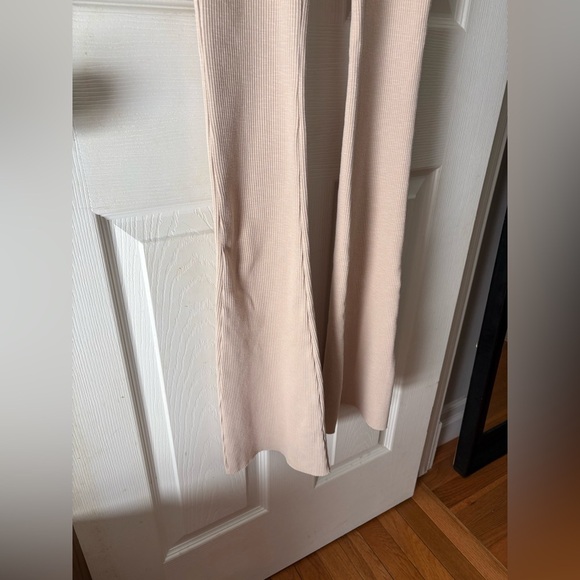 Zara NWOT beige cream ribbed fold over waist flare pants medium tall stretchy - Picture 3 of 11